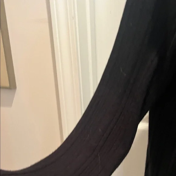 Women’s Black Long Cardigan Sweater - Picture 3 of 11